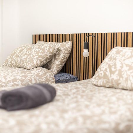 Stylish Luxury Apartment At Ampelokipi Metro Station Athens Luaran gambar