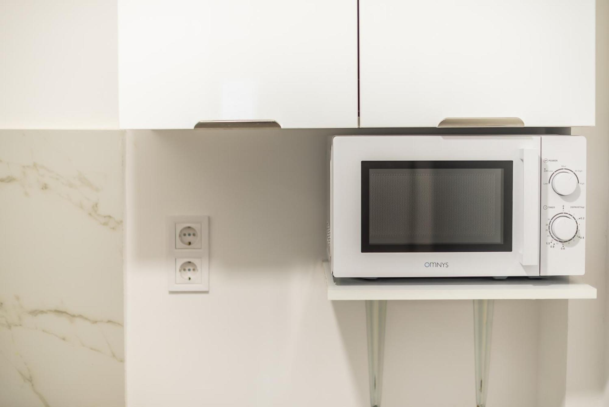 Stylish Luxury Apartment At Ampelokipi Metro Station Athens Luaran gambar