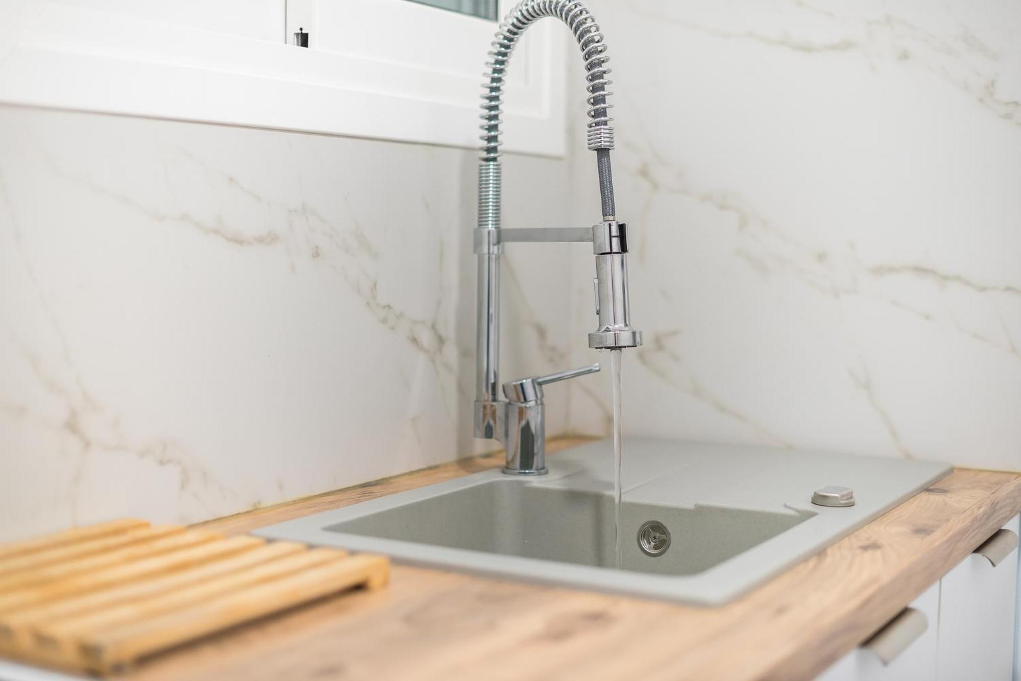 Stylish Luxury Apartment At Ampelokipi Metro Station Athens Luaran gambar