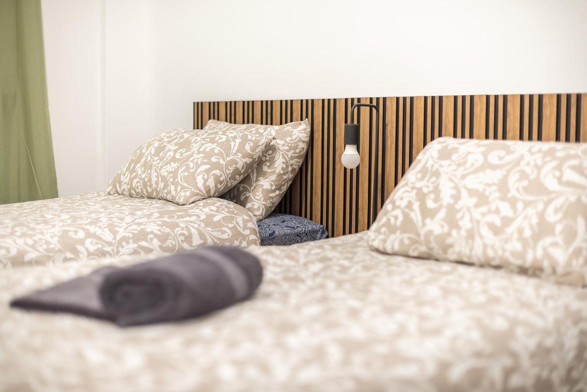 Stylish Luxury Apartment At Ampelokipi Metro Station Athens Luaran gambar